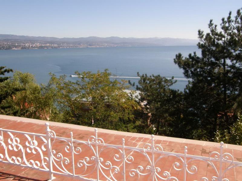 Apartments Darinka Opatija Exterior photo